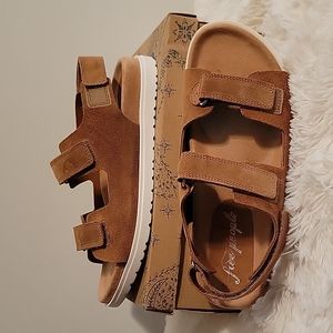 Free People New Moon Footbed Sandals   Camel